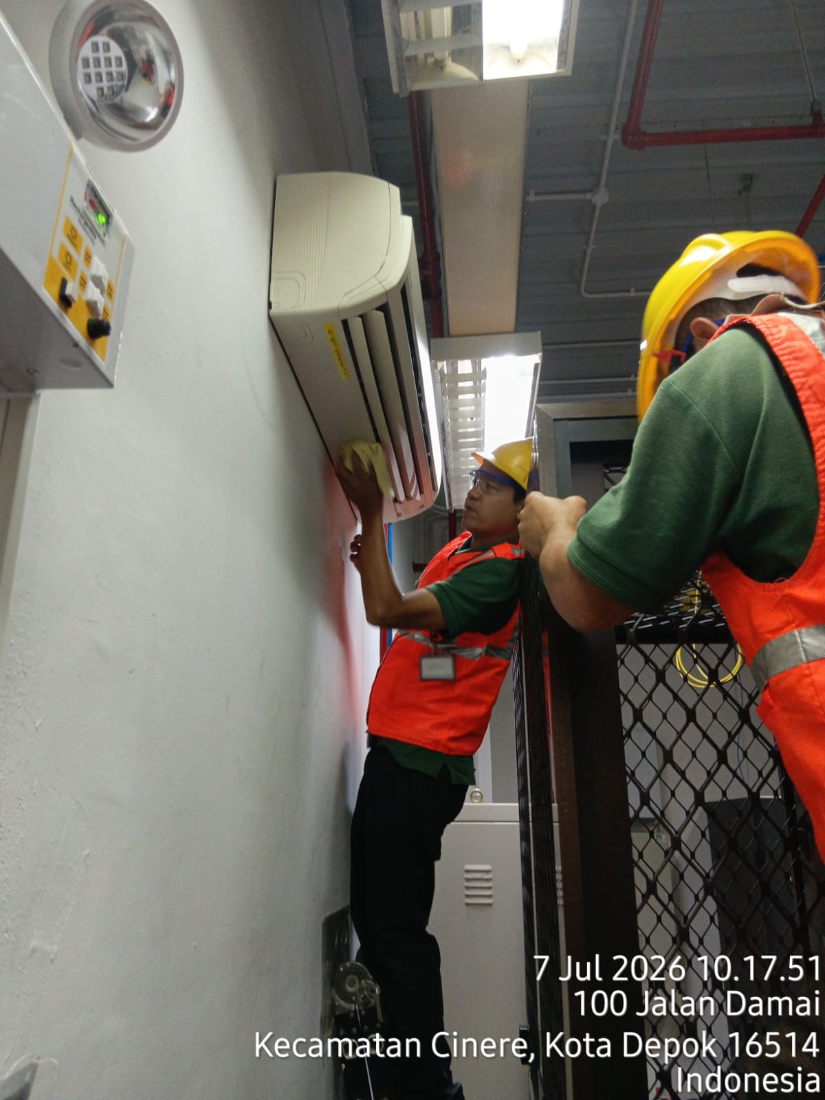 Pemeliharaan PAC Precision Air Conditioner Ruang Server